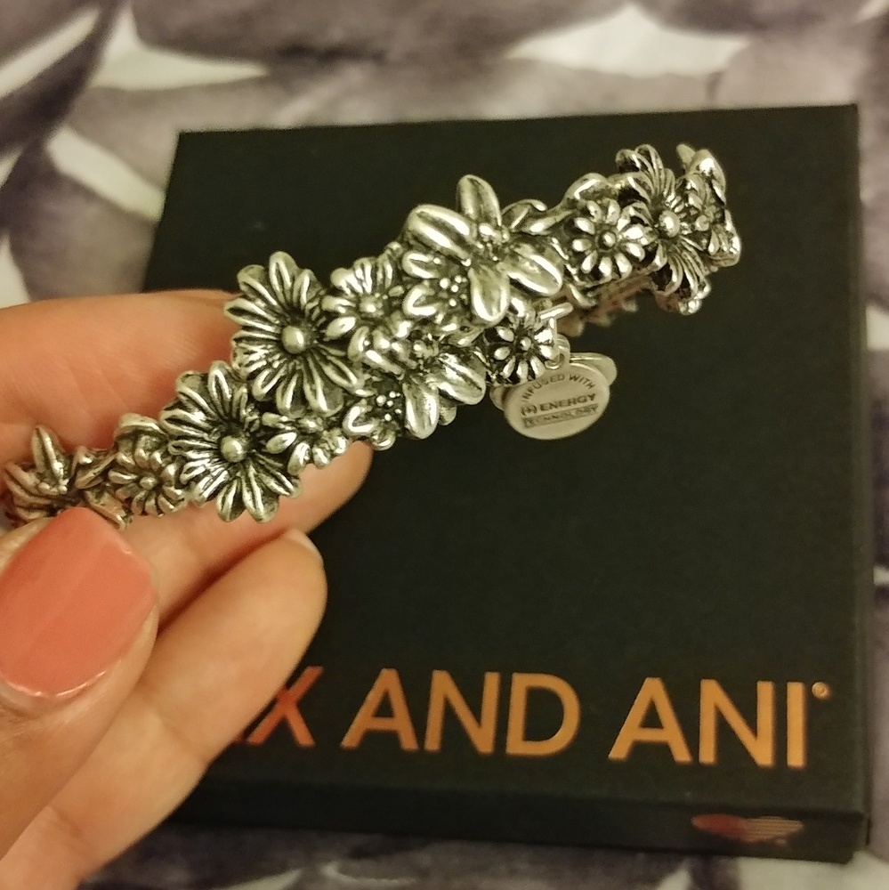Floral Wrap